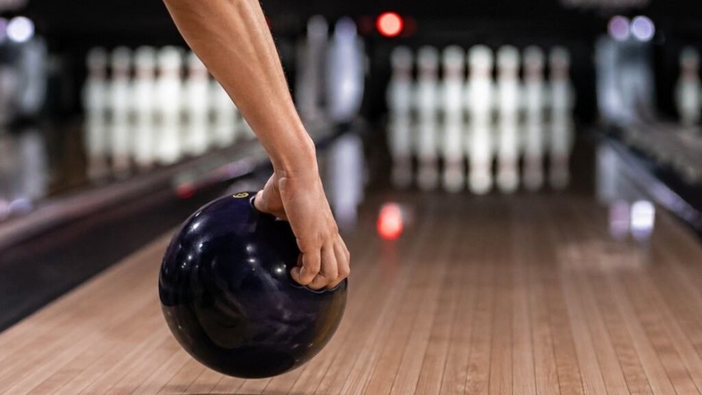 Bowling Wrist Position For Hook Build Power And Precision