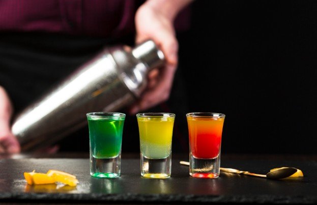How to Choose the Right Drink for Your Bowling Night
