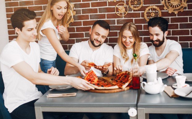 Pizza Is The Easiest Crowd-Pleasing Choice