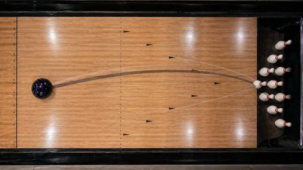 Visual Guide To Bowling Aim And Targeting